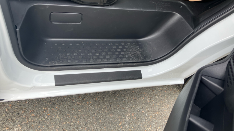 Renault Trafic Swb Diesel SL30 Blue dCi 150 Advance [Safety] Van EAG9